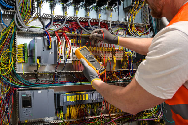 Best Licensed Electrician  in Northfield, MN